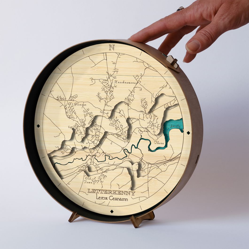 Donegal collection round wooden 3d maps