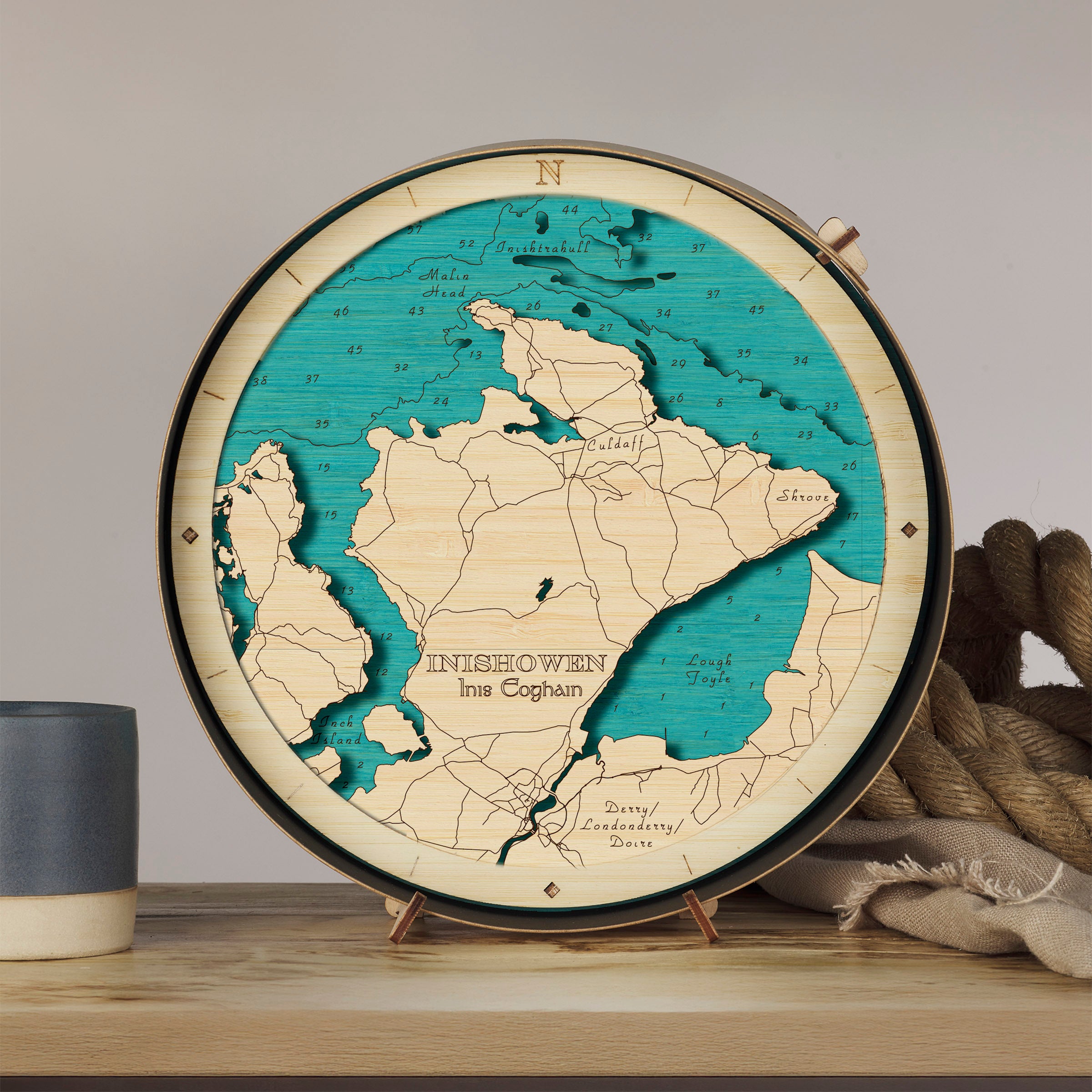 Donegal collection round wooden 3d maps