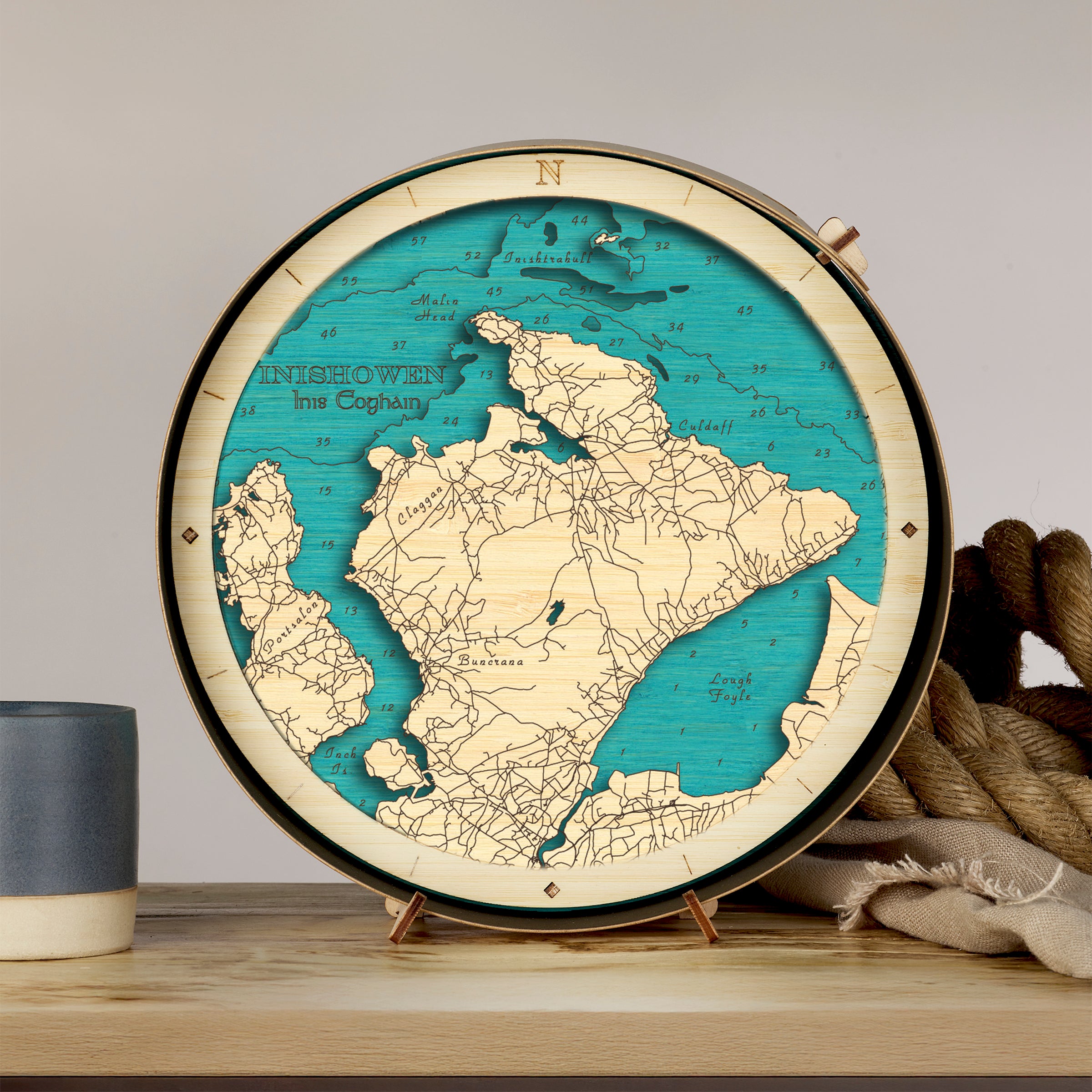 Donegal collection round wooden 3d maps